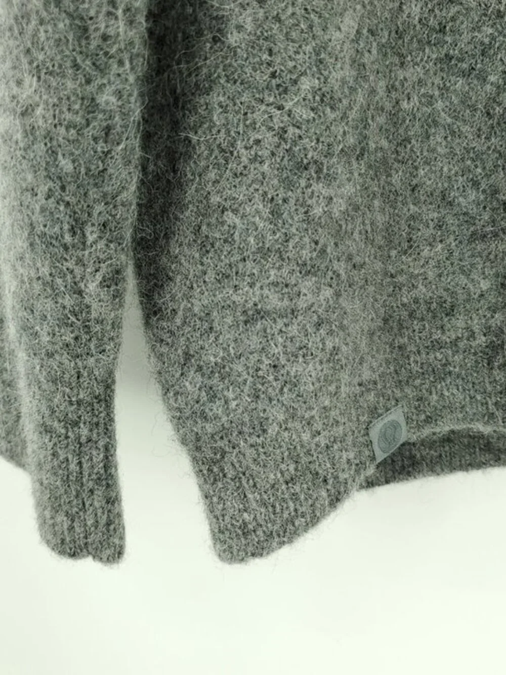 NWT Men's Lululemon Alpaca Wool-Blend Cardigan Sweater M Heathered Asphalt Grey